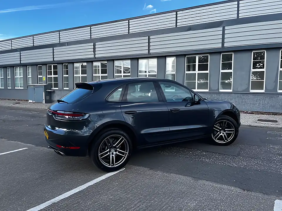 Used 2019 Porsche Macan S Grey - Interior and Exterior details 8