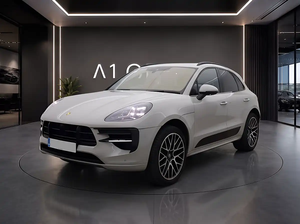 Used 2019 Porsche Macan S Grey - Interior and Exterior details 2