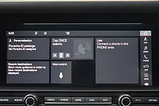 Used 2019 Porsche Macan S Mamba Green - Interior and Exterior details 17