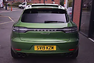 Used 2019 Porsche Macan S Mamba Green - Interior and Exterior details 6