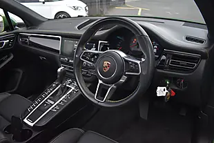 Used 2019 Porsche Macan S Mamba Green - Interior and Exterior details 8