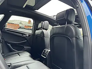 Used 2019 Porsche Macan S Pdk Blue - Interior and Exterior details 18