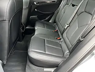 Used 2019 Porsche Macan S Silver - Interior and Exterior details 17