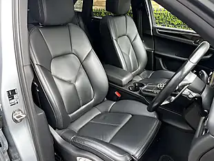 Used 2019 Porsche Macan S Silver - Interior and Exterior details 8