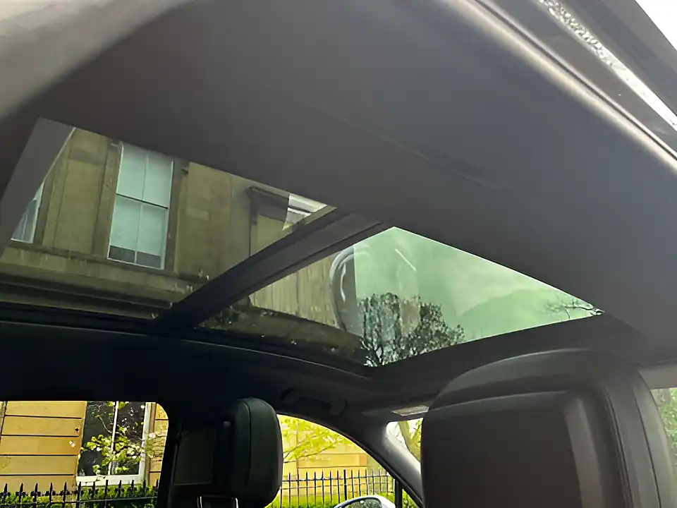 Used 2019 Porsche Macan S Silver - Interior and Exterior details 9