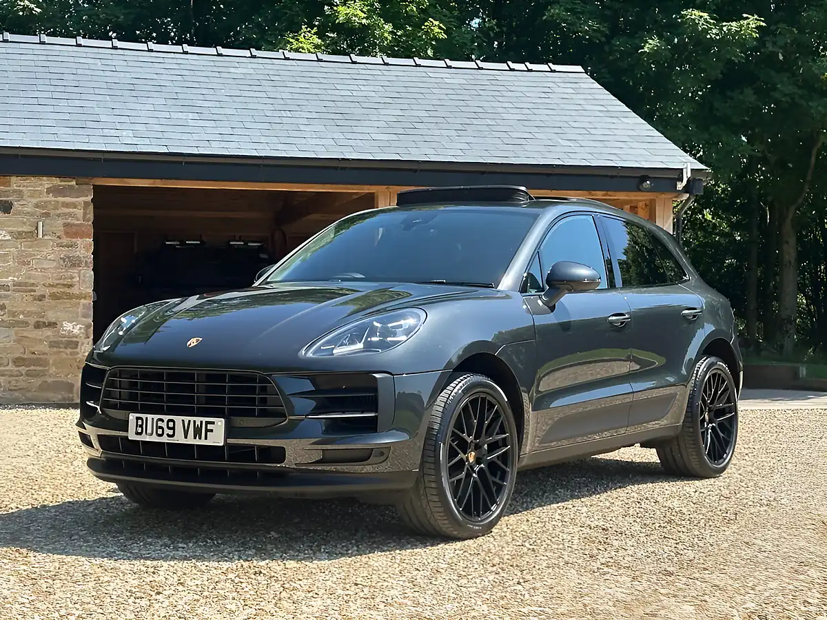 Used 2019 Porsche Macan S Volcano Grey - Front View