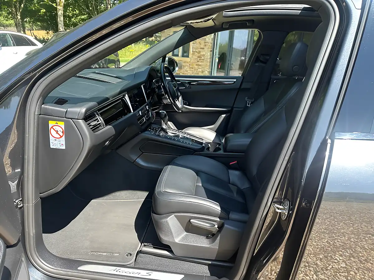 Used 2019 Porsche Macan S Volcano Grey - Interior and Exterior details 2
