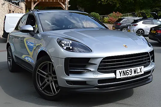2019 Porsche Macan 2.0t