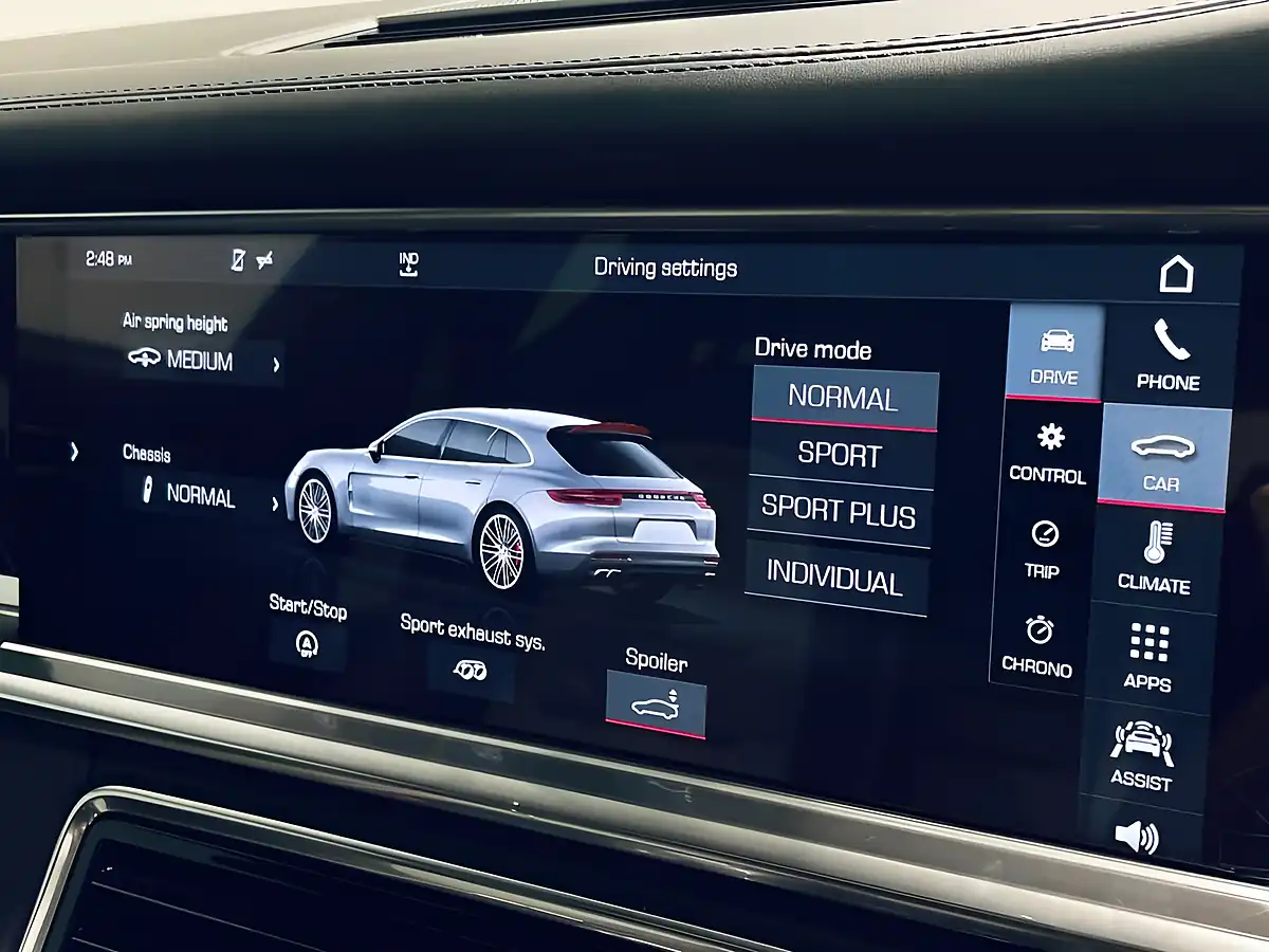 Used 2019 Porsche Panamera Sport Turismo Black - Interior and Exterior details 11