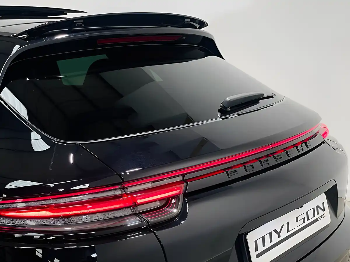 Used 2019 Porsche Panamera Sport Turismo Black - Interior and Exterior details 18