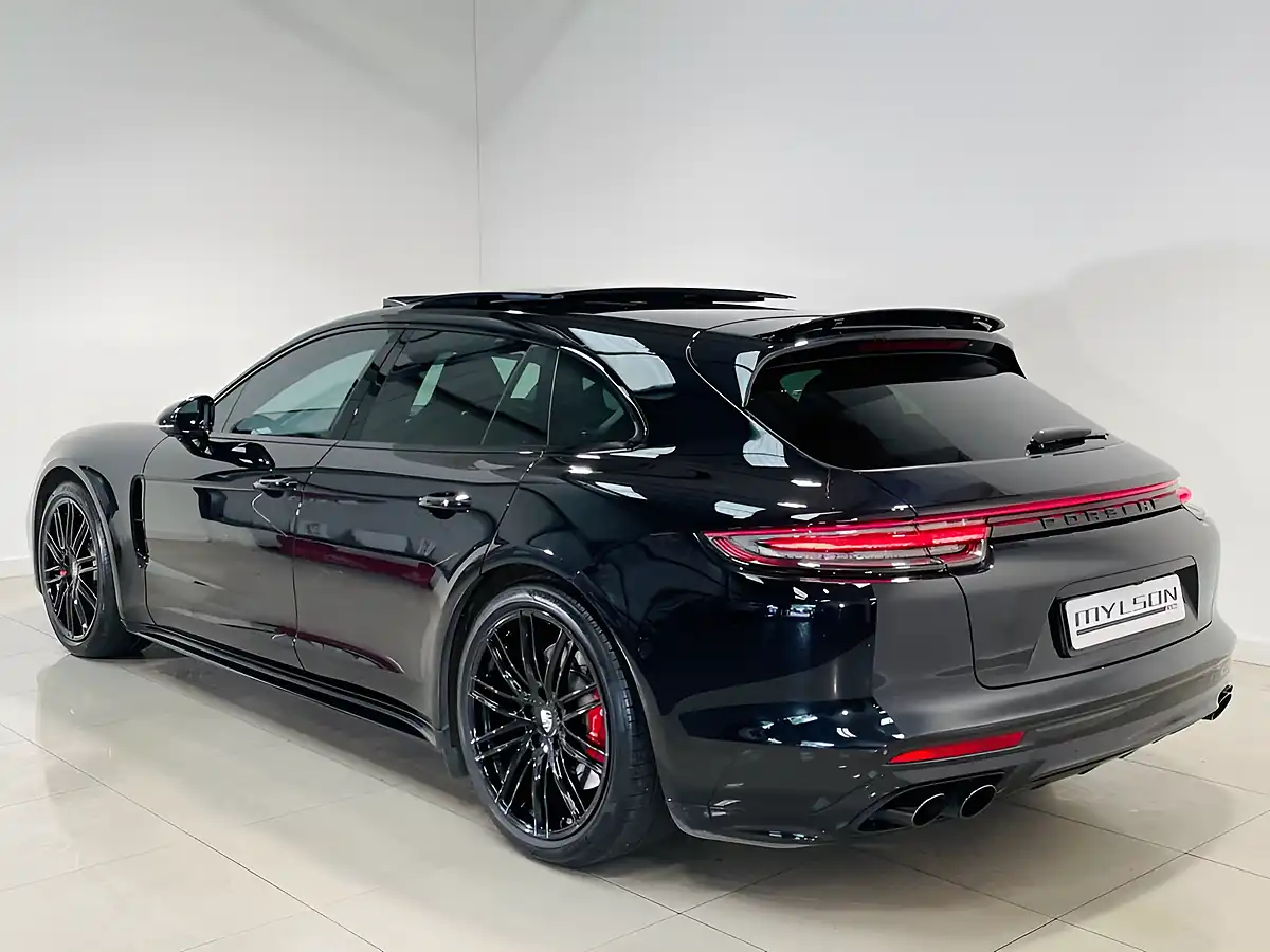 Used 2019 Porsche Panamera Sport Turismo Black - Interior and Exterior details 5
