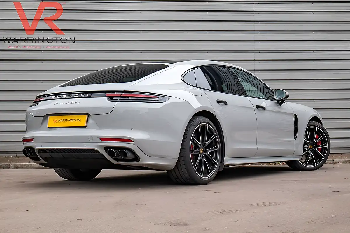 Used 2019 Porsche Panamera Turbo Crayon - Interior and Exterior details 12