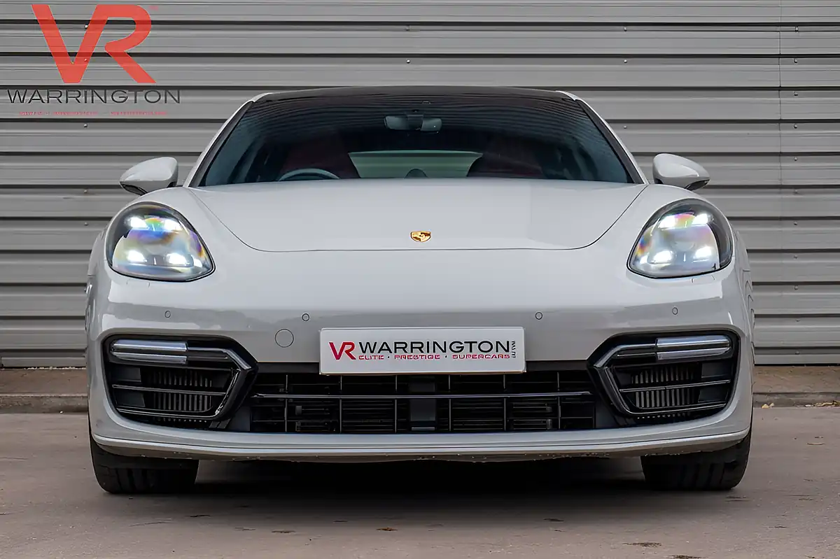 Used 2019 Porsche Panamera Turbo Crayon - Interior and Exterior details 4
