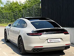 Used 2019 Porsche Panamera Turbo Grey - Interior and Exterior details 9