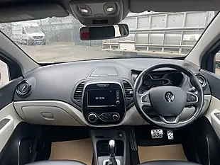 Used 2019 Renault Captur GT Line Blue - Interior and Exterior details 13