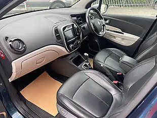 Used 2019 Renault Captur GT Line Blue - Interior and Exterior details 16