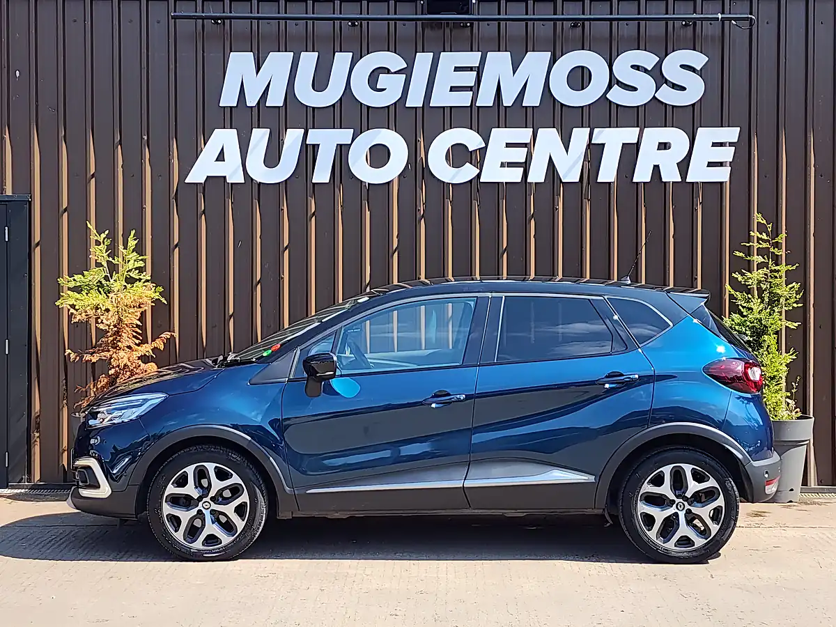 Used 2019 Renault Captur GT Line Blue - Interior and Exterior details 4