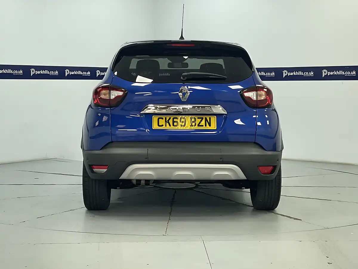Used 2019 Renault Captur GT Line Boston Blue - Interior and Exterior details 10