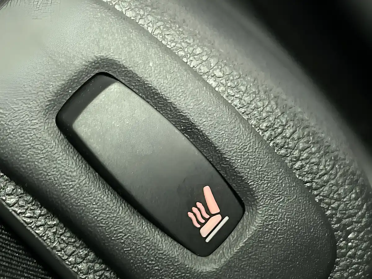 Used 2019 Renault Captur GT Line Boston Blue - Interior and Exterior details 20