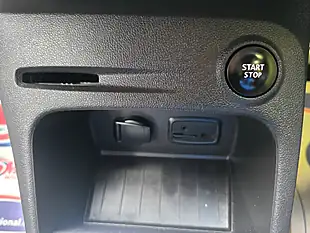 Used 2019 Renault Captur GT Line Diamond Black With Ivory Roof - Interior and Exterior details 14