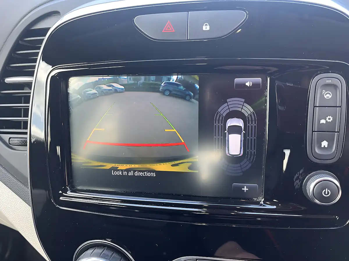 Used 2019 Renault Captur GT Line Diamond Black With Ivory Roof - Interior and Exterior details 14