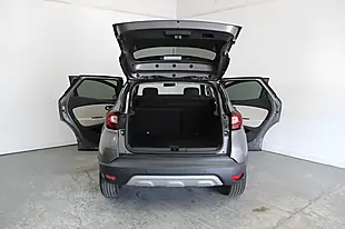 Used 2019 Renault Captur GT Line Grey - Interior and Exterior details 11