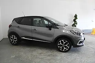 Used 2019 Renault Captur GT Line Grey - Interior and Exterior details 3