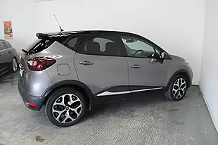 Used 2019 Renault Captur GT Line Grey - Interior and Exterior details 8