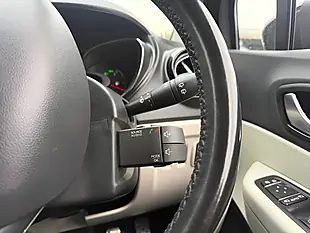 Used 2019 Renault Captur GT Line Grey - Interior and Exterior details 13