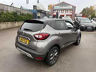 Used 2019 Renault Captur GT Line Grey - Interior and Exterior details 8