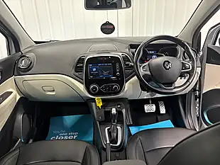 Used 2019 Renault Captur GT Line Mercury Silver - Interior and Exterior details 14