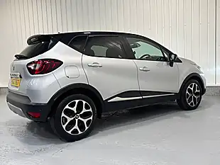 Used 2019 Renault Captur GT Line Mercury Silver - Interior and Exterior details 7