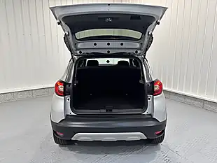 Used 2019 Renault Captur GT Line Mercury Silver - Interior and Exterior details 8