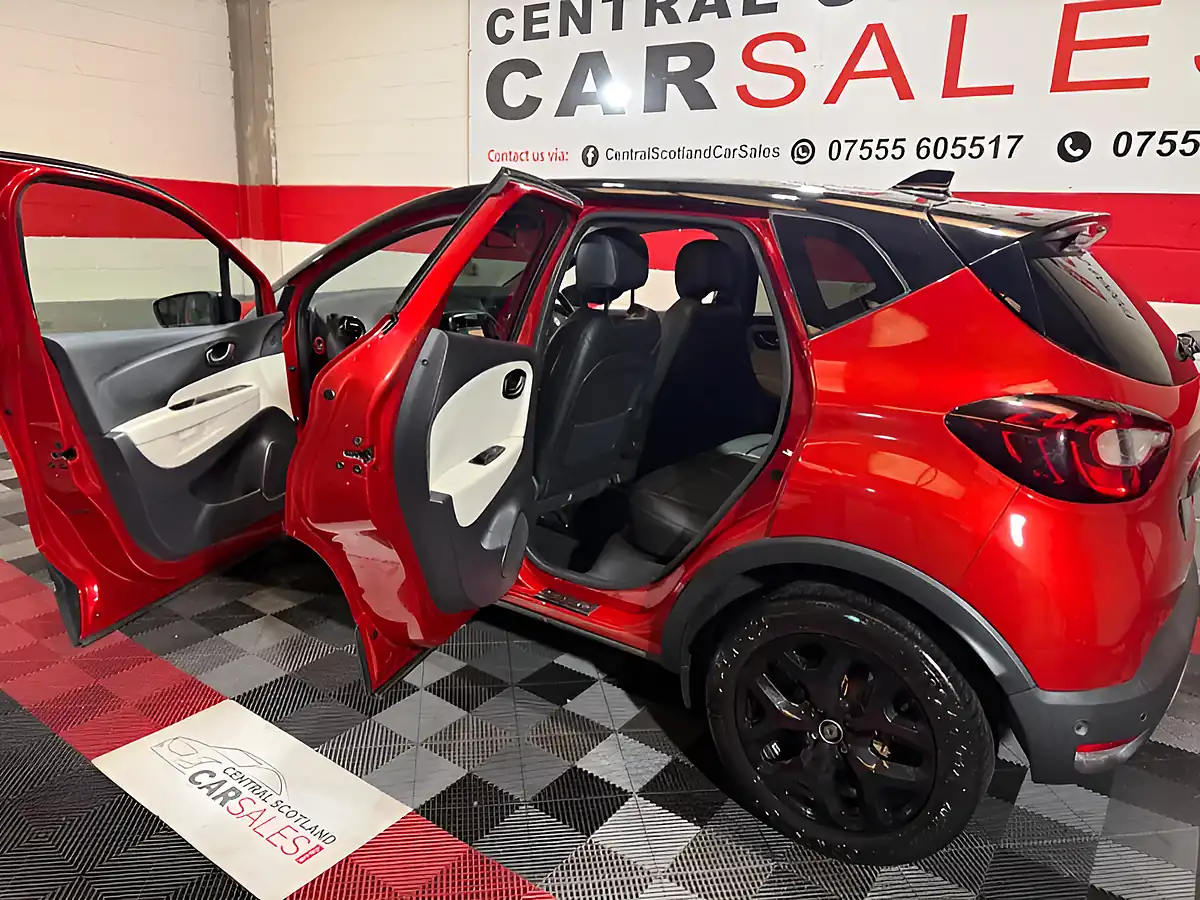 Used 2019 Renault Captur GT Line Red - Interior and Exterior details 19