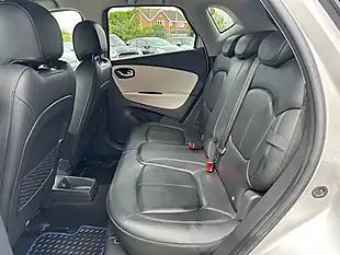 Used 2019 Renault Captur GT Line Silver - Interior and Exterior details 13