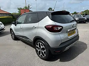 Used 2019 Renault Captur GT Line Silver - Interior and Exterior details 5