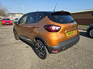 Used 2019 Renault Captur Iconic Black, Orange - Interior and Exterior details 8