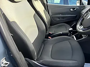 Used 2019 Renault Captur Iconic Blue - Interior and Exterior details 9