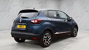 Used 2019 Renault Captur Iconic Blue - Interior and Exterior details 4