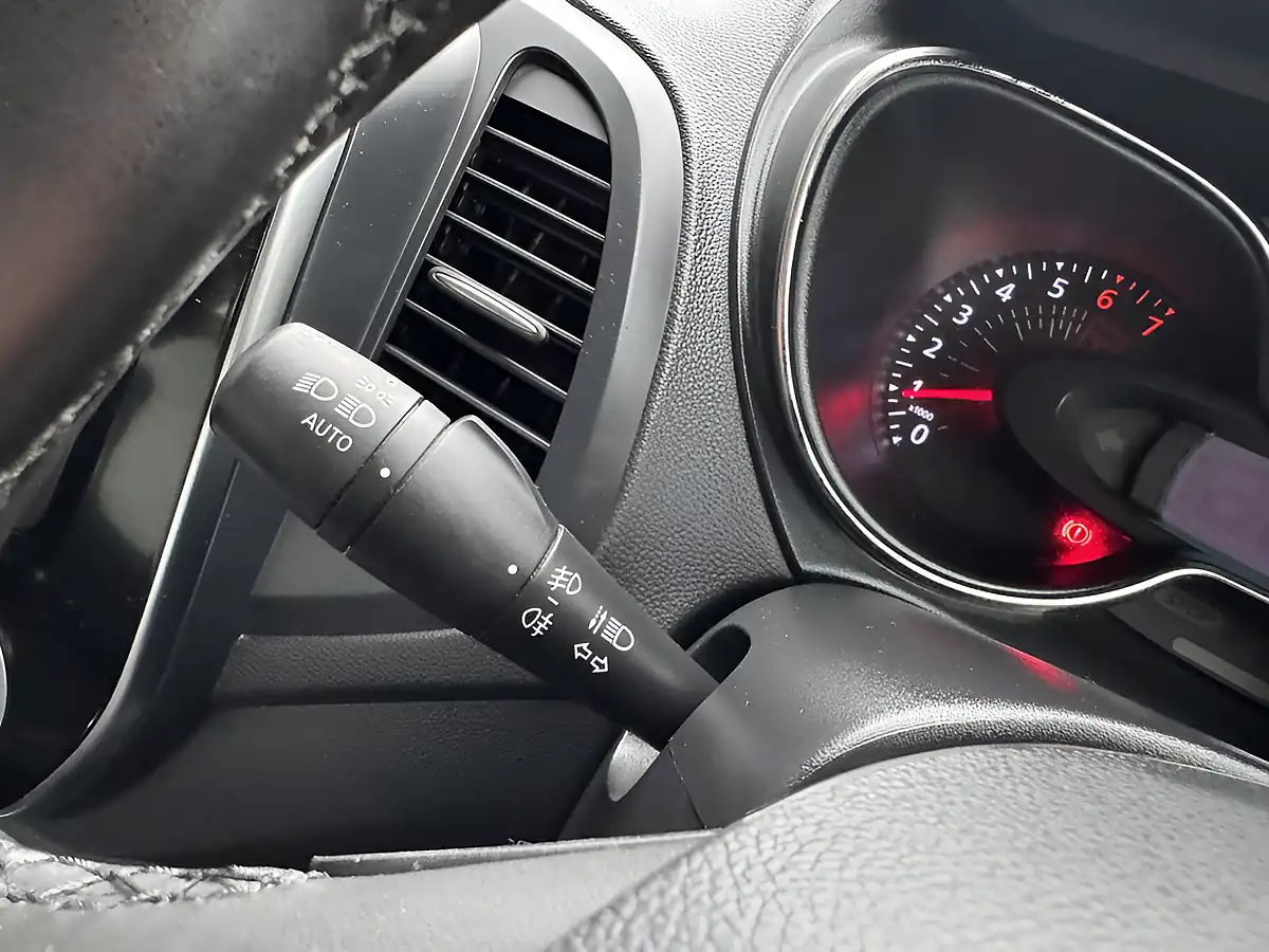 Used 2019 Renault Captur Iconic Red/Black - Interior and Exterior details 18