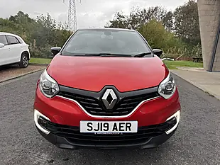 Used 2019 Renault Captur Iconic Red/Black - Interior and Exterior details 2