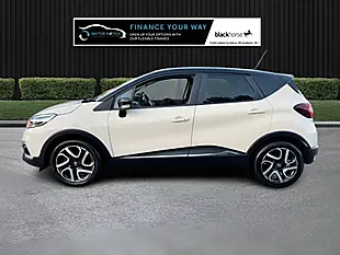 Used 2019 Renault Captur Iconic White - Interior and Exterior details 11