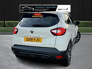 Used 2019 Renault Captur Iconic White - Interior and Exterior details 13