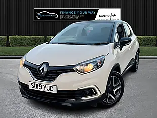 Used 2019 Renault Captur Iconic White - Interior and Exterior details 3