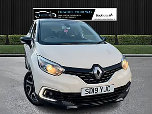 Used 2019 Renault Captur Iconic White - Interior and Exterior details 5