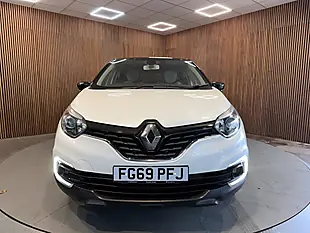 Used 2019 Renault Captur Iconic White - Interior and Exterior details 2