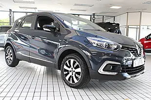 Used 2019 Renault Captur Play Blue - Interior and Exterior details 8