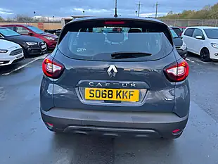 Used 2019 Renault Captur Play Edition Blue - Interior and Exterior details 11