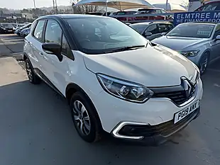 Used 2019 Renault Captur Play Edition White - Interior and Exterior details 11