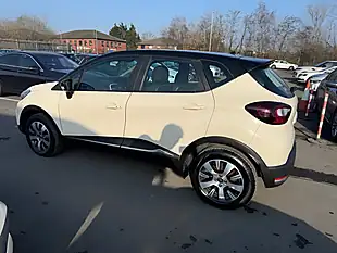 Used 2019 Renault Captur Play Edition White - Interior and Exterior details 16